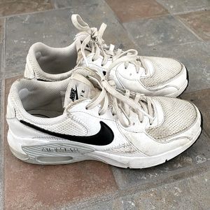 Nike Womens Air Max Excee